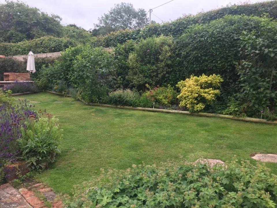 Lane End Cottage Ovington  Экстерьер фото