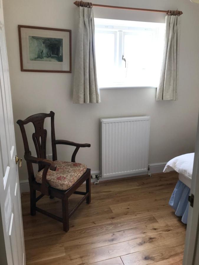 Lane End Cottage Ovington  Экстерьер фото